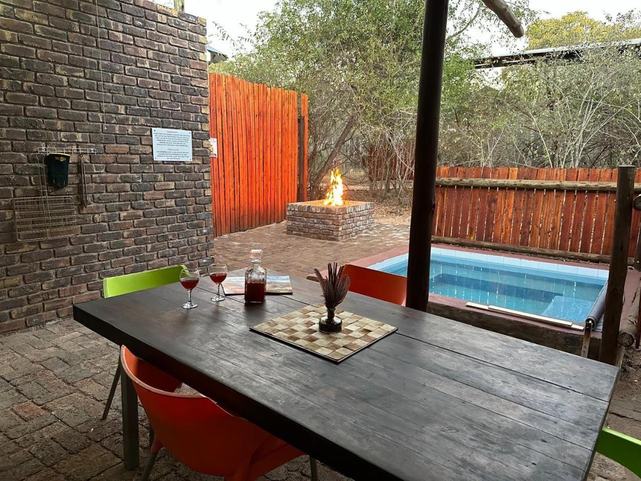 Kruger Wild Dog Inn Marloth Park Exterior foto